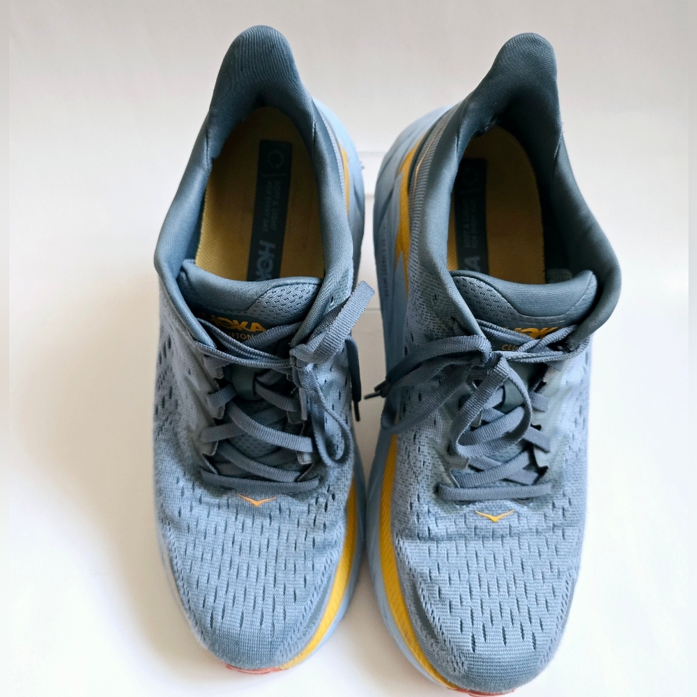 HOKA ONE ONE Clifton Running Shoes Size 10D - Picture 5 of 9